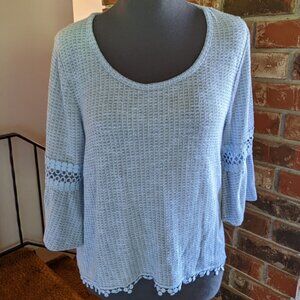 Wallflower, Top with hi -low hem, bell-sleeves and lace